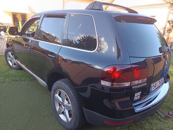 Volkswagen Touareg - 13