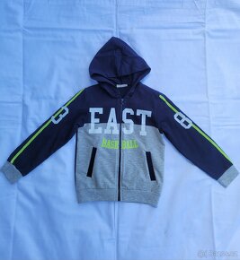 Chlapecká tepláková souprava - 13