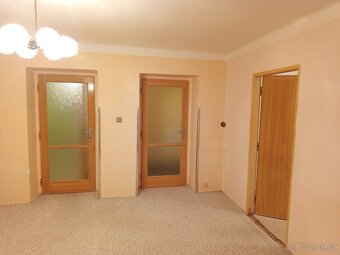 Prodej bytu 2+1 v ulici 1. Máje, Vejprnice (8 km od Plzně). - 13