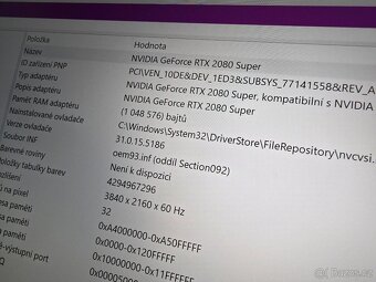 Výkonný herní notebook Eurocom Sky Z7 - 13