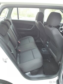 Škoda Fabia 1,2- 51kw Elegance Servis nové rozvody +olej - 13