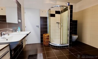Prodej rodinného domu 4+kk  ( 118 m2),  Syrovice - 13