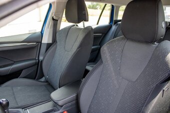 Škoda Octavia Combi 2.0 TDI SCR Style - 13