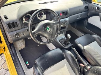 Škoda Octavia RS 1.8T 132kW rv. 2003 Žlutá - 13