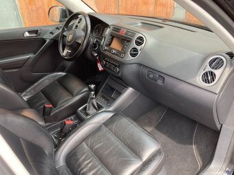 VOLKSWAGEN TIGUAN 2,0TDi HIGHLINE, dělané rozvody - 13