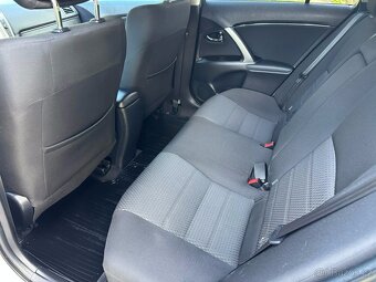 Toyota Avensis 1.8 16v Automat - 13