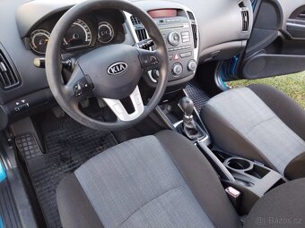 Kia Ceed 1.4benzin-Koup.Čr,81500km,PO STK - 13