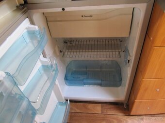 Prodám karavan Hobby 495 UL,r.v.2008 + mover + předstan. - 13