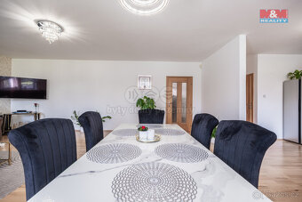 Prodej rodinného domu, 269 m², Jesenice, ul. Albatrosová - 13