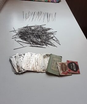 Staré žiletky + jehly . - 13
