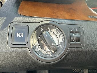 Volkswagen Passat 2.0 TDI 103kW HIGHLINE DSG 1.MAJITEL CZ - 13
