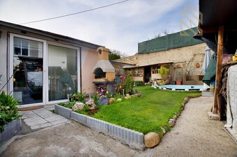Prodej rodinný dům, 238m2, pozemek 395m2, Nížebohy - 13