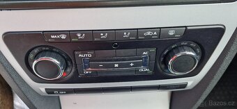 Škoda Octavia 1,6 TDI, 77 kW, r.v. 2011, najeto 349 tis. - 13