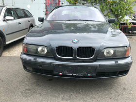 BMW E39 525i 141kW rok 2001 sedan automat - díly - 13