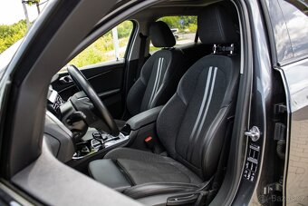 BMW Rad 1 120d xDrive A/T - 13
