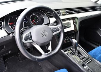 Volkswagen Passat 2,0 TDI ELEGANCE NAVI ACC - 13