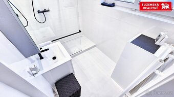 Zánovní bungalov 5+kk s garáží, se zahradou a velkou krytou  - 13