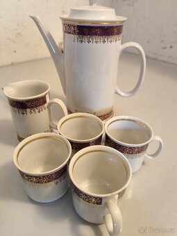 Porcelánové sety, talířky, podtácky, sklenice atd ... - 13