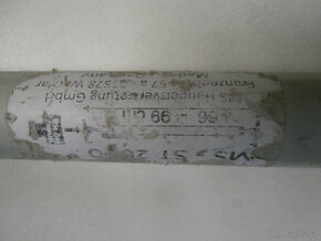 Teleskopická rozpěrná tyč starší za 100 kč. - 13