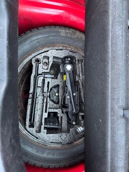 VW New Beetle 2.0 - 13