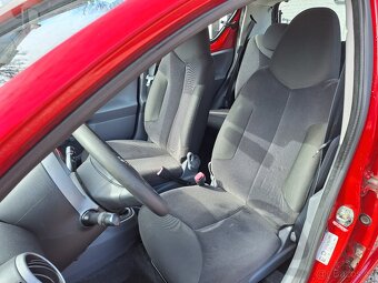 Toyota Aygo 1.0i 50KW Cool ,5 Dveří - 13