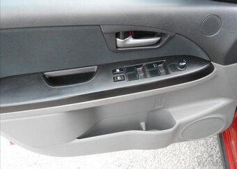 Suzuki SX4 1,9 D 88 kW KLIMA Serviska nafta - 13
