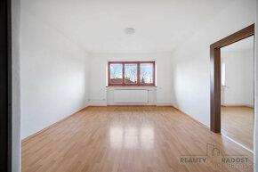Prodej bytu, 3+1, 75 m2, Chvaletice - 13