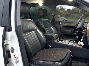 Volkswagen Touareg R-LINE 3.0TDI 176KW plná výbava - 13