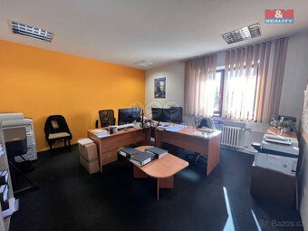 Prodej rodinného domu 210m2, Petřvald, ul. Sokolská - 13