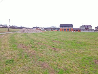 Prodej stavebního pozemku 1311 m2, Jestřebí - 13