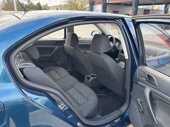 Škoda Octavia II 1.6 MPI 2012 - 13