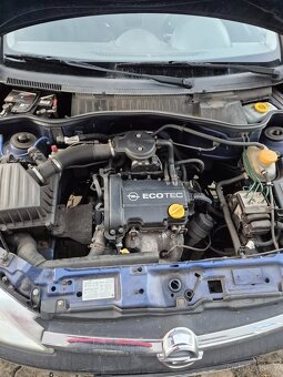 Prodám Opel Corsa 1.0benzín, 43kw - 13