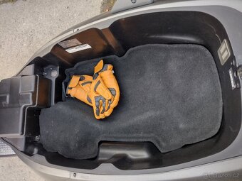Piaggio Mp3 - 13
