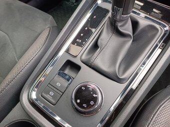 Seat Ateca Xcellence 2.0TDI 110kW 4x4 DSG Webasto LED ACC Qi - 13