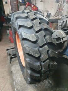 Pneu Alliance 335 / 80 R18  (12,5  / 80 R18) - 13
