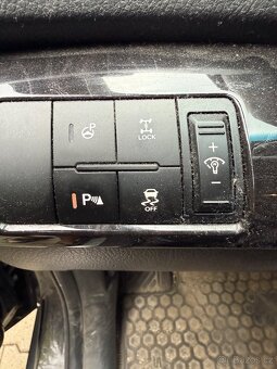 KIA Sorento 2.2CRDi 145kW - r.v. 1/2014 - 13