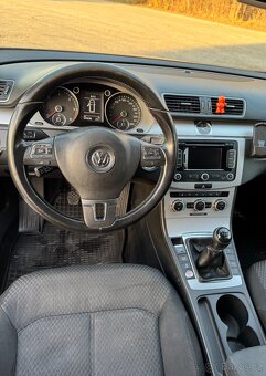 Volkswagen Passat B7 1.6TDI 2013 - 13