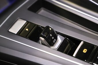 VW Golf 8 Variant Alltrack TDI 147kW 4x4 - záruka Autodraft - 13