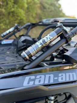 CAN-AM MAVERICK X3 Turbo RS - 13
