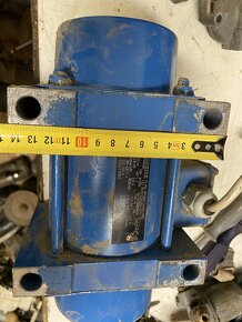 Elektromotor 2.2 kw , hoblovka,hydraulické cer - 13
