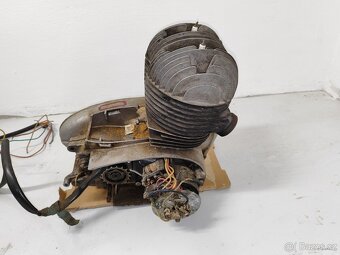 Motor Jawa 354 - 13
