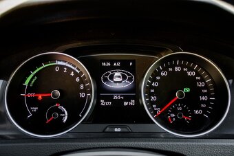 Volkswagen Golf e - 13