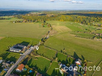 Prodej stavebního pozemku 977 m2 ve Svojeticích - 13