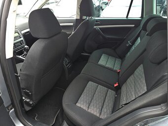 Octavia II 1,4 TSi 90KW Ambition 2013 dig.klima,tempomat ALU - 13