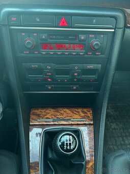 Audi A4 B6 2.0i 96 kW – r. 2001 - 13