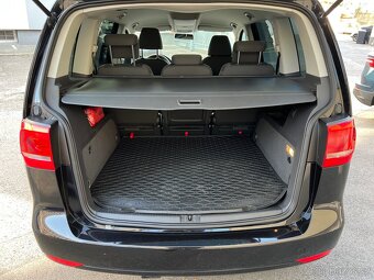 Volkswagen touran 1.6tdi, ČR ,SERV,NEHAVAROVÁNO. - 13