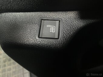 Opel Combo Life 2020 1.2i CZ 1maj jen 29tkm TOP - 13