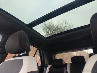 VW T-ROC Sport 4x4 DSG7 Výbava, ALU kola 19 + 17 zimní - 13