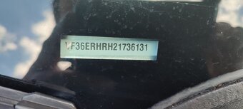 PEUGEOT 407 SW 2.0 HDi diesel s nízkým nájezdem - levně - 13