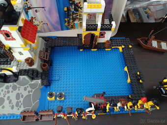 LEGO Pirates 6277 Imperial Trading Post +návod - 13
